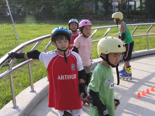 台北兒童直排輪教學足球籃球羽毛球夏令營