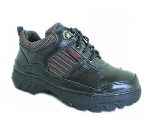 華萬牌工作安全鞋，主要適用於機關團體、學校、醫院、採礦、建