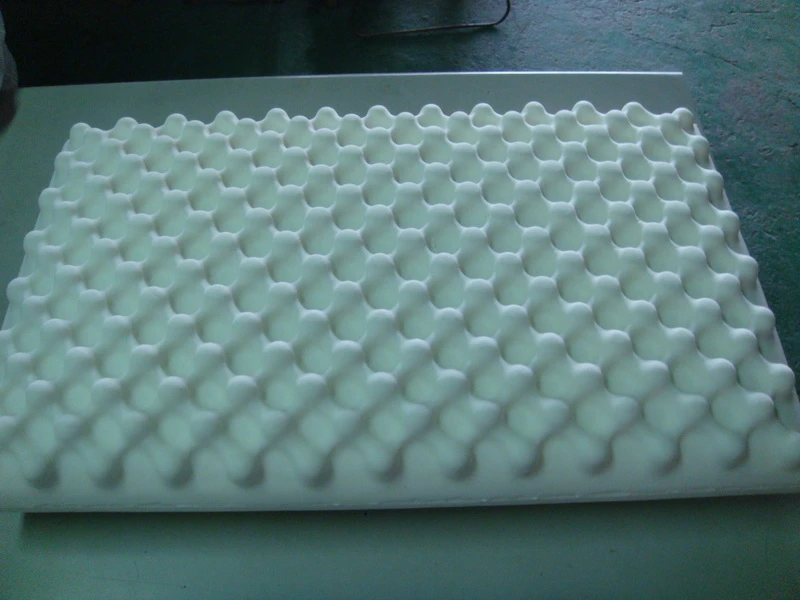 科技乳膠波浪枕