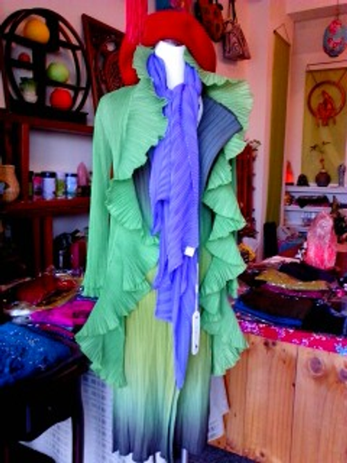 摺衣+圍巾+裙裝