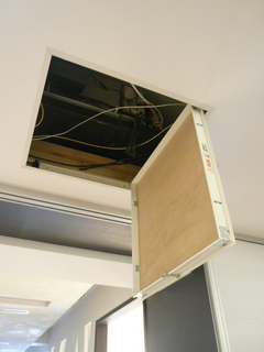 天花板維修孔-3