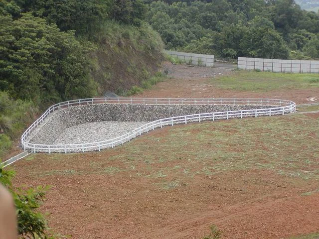 富雄工程顧問有限公司