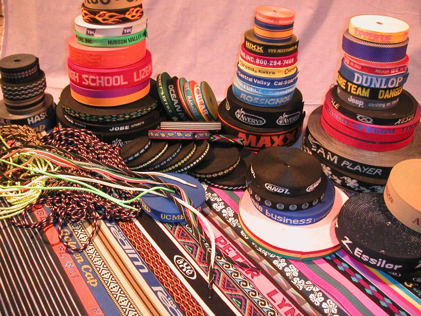 織帶，圓織帶，鬆緊帶，緹花織帶，識別證帶，頸吊帶