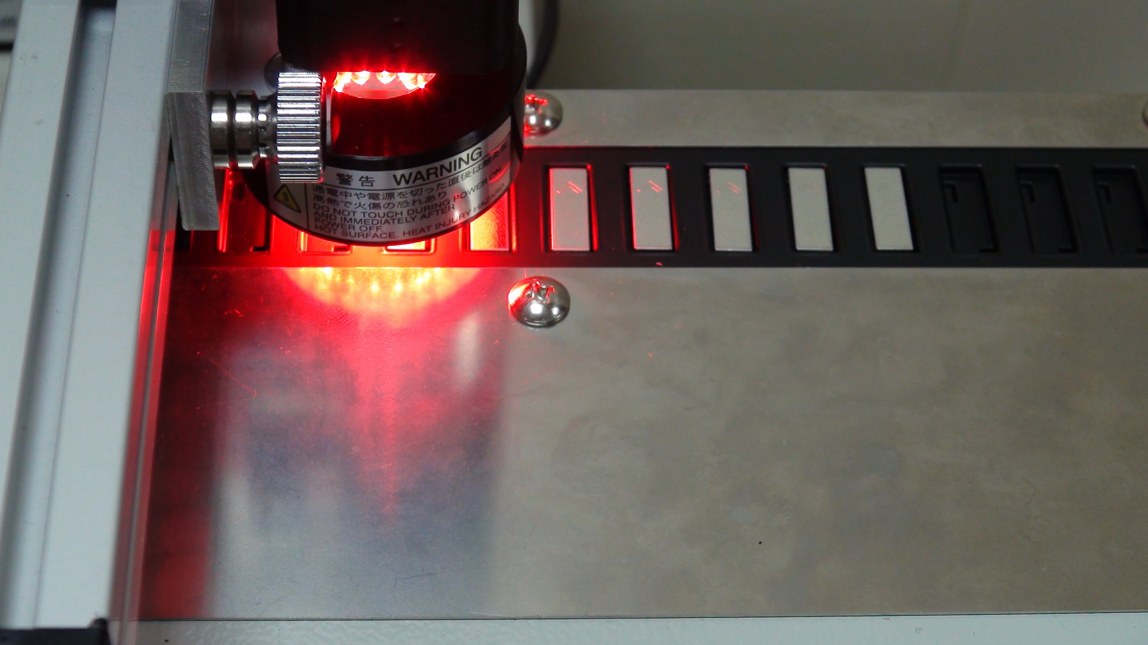 CCD輔助檢查燈光