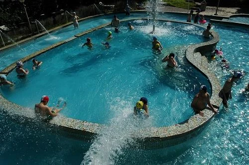 一樓露天風呂冷泉SPA(著泳裝)