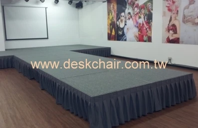 鋁合金組合式活動伸展台(地毯面)-實例