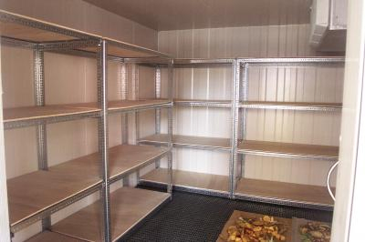 鍍鋅防鏽材質.東西不用再亂推亂疊.商品貨物一目了然