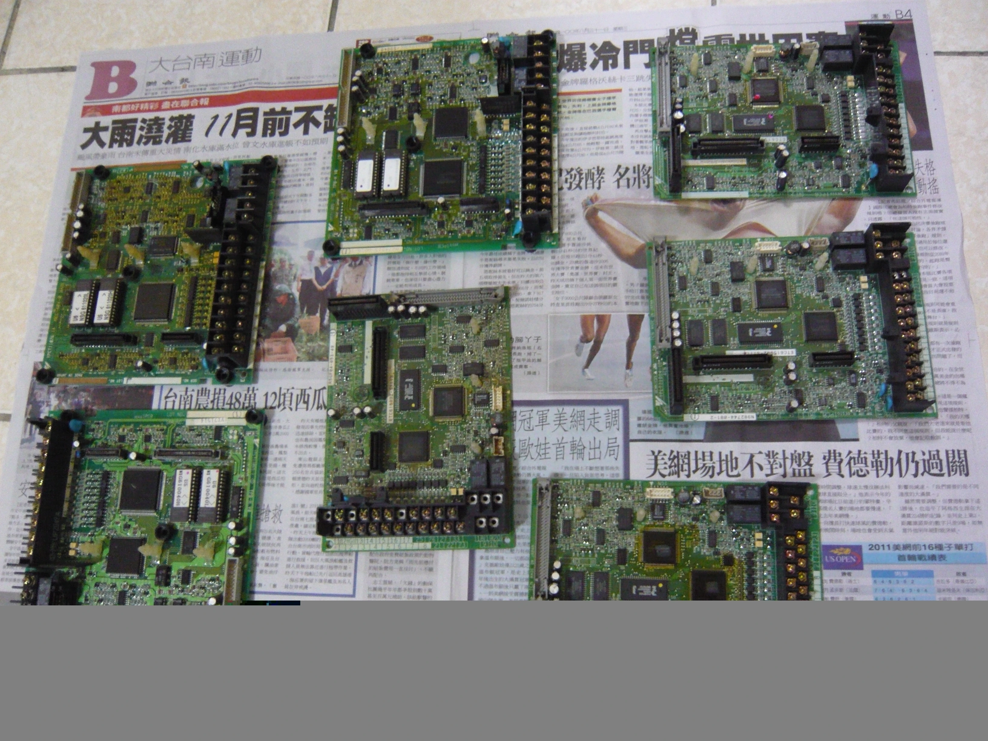 安川變頻器控制卡,維修備料