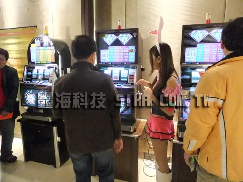 尾牙/春酒/美式拉霸/拉霸/吃角子老虎/連線/大獎/樂透