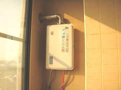 永泰路城市之星櫻花牌16L強制排氣室內熱水器標準安裝實景