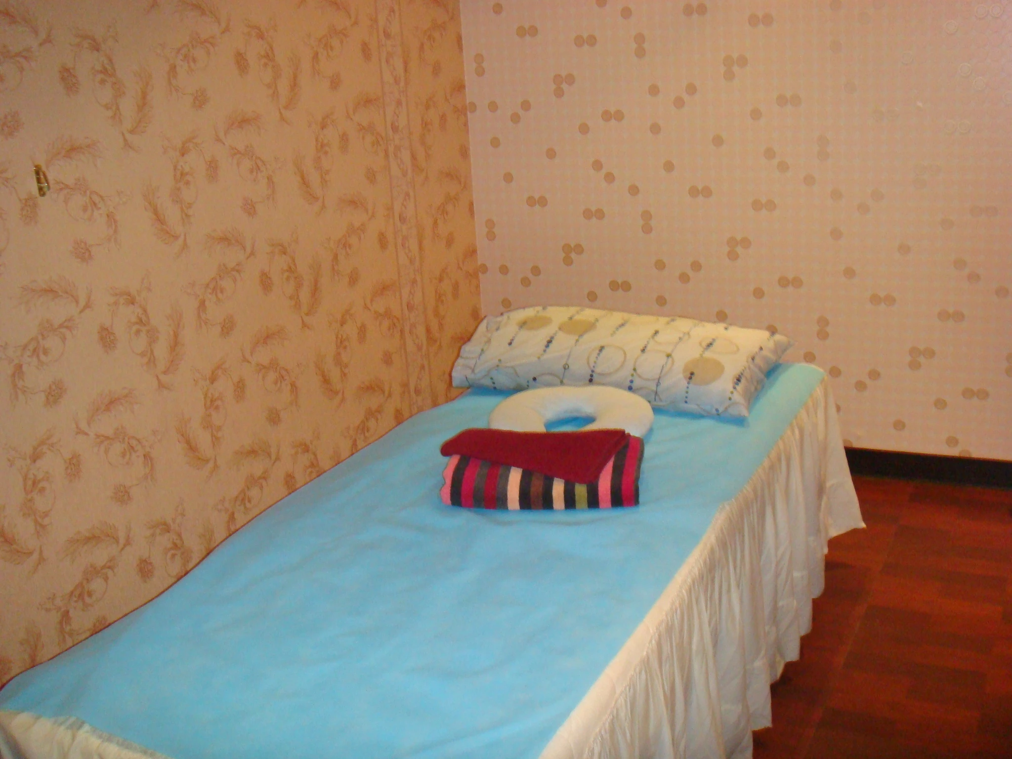 個人包廂:2515-3305