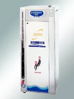 電功率大於進水流量,使熱開水源源不斷。 本機適用於機關、學校、工廠、旅館、餐廳及大量使用開水之公共場所