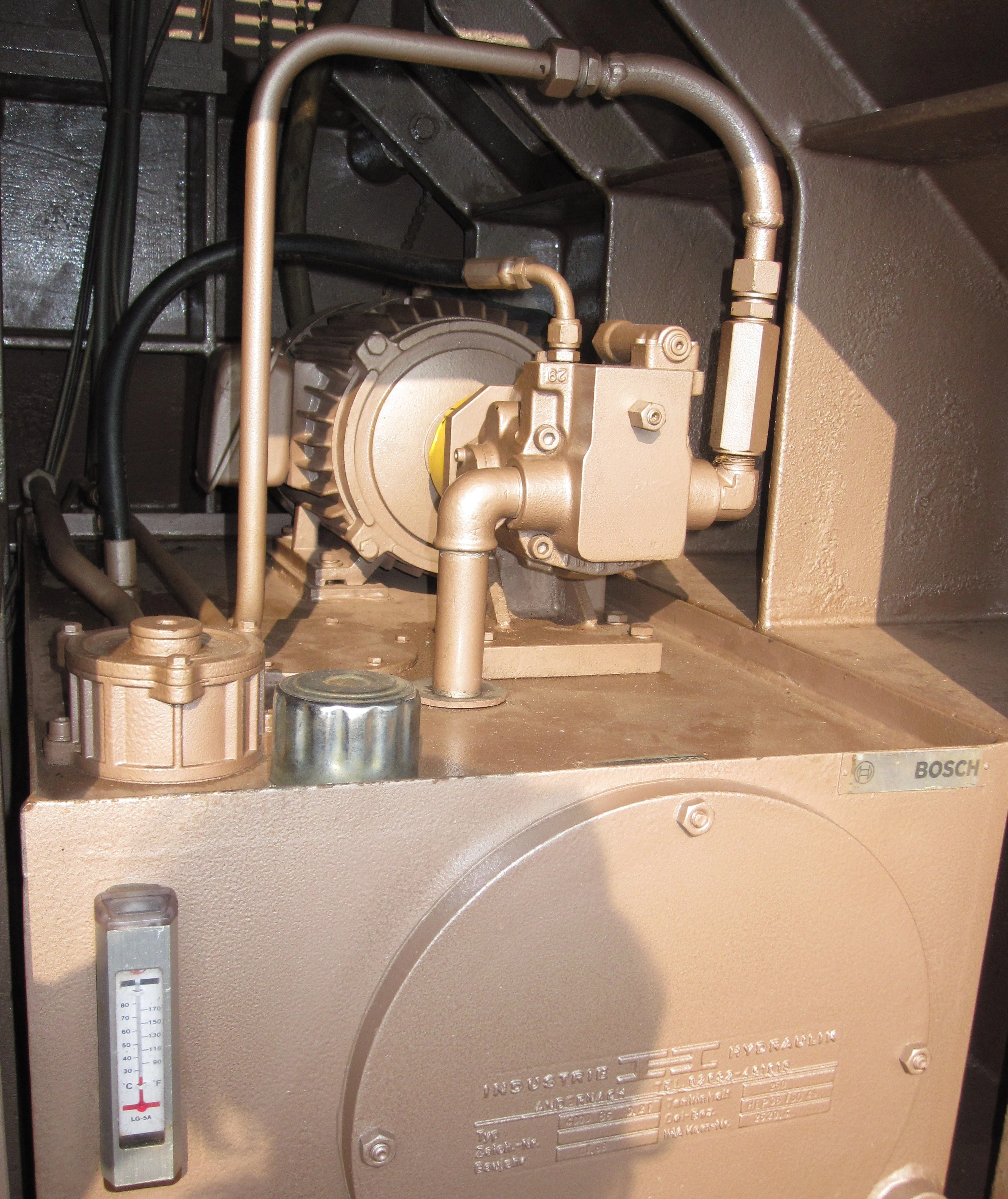 西德TURNER-削皮機(削裡機)-創奕機械專業製造