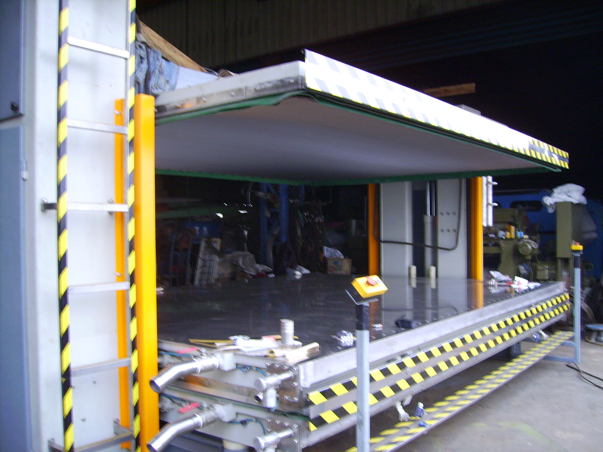 新型 - 雙層真空乾燥機 - 創奕機械工業有限公司