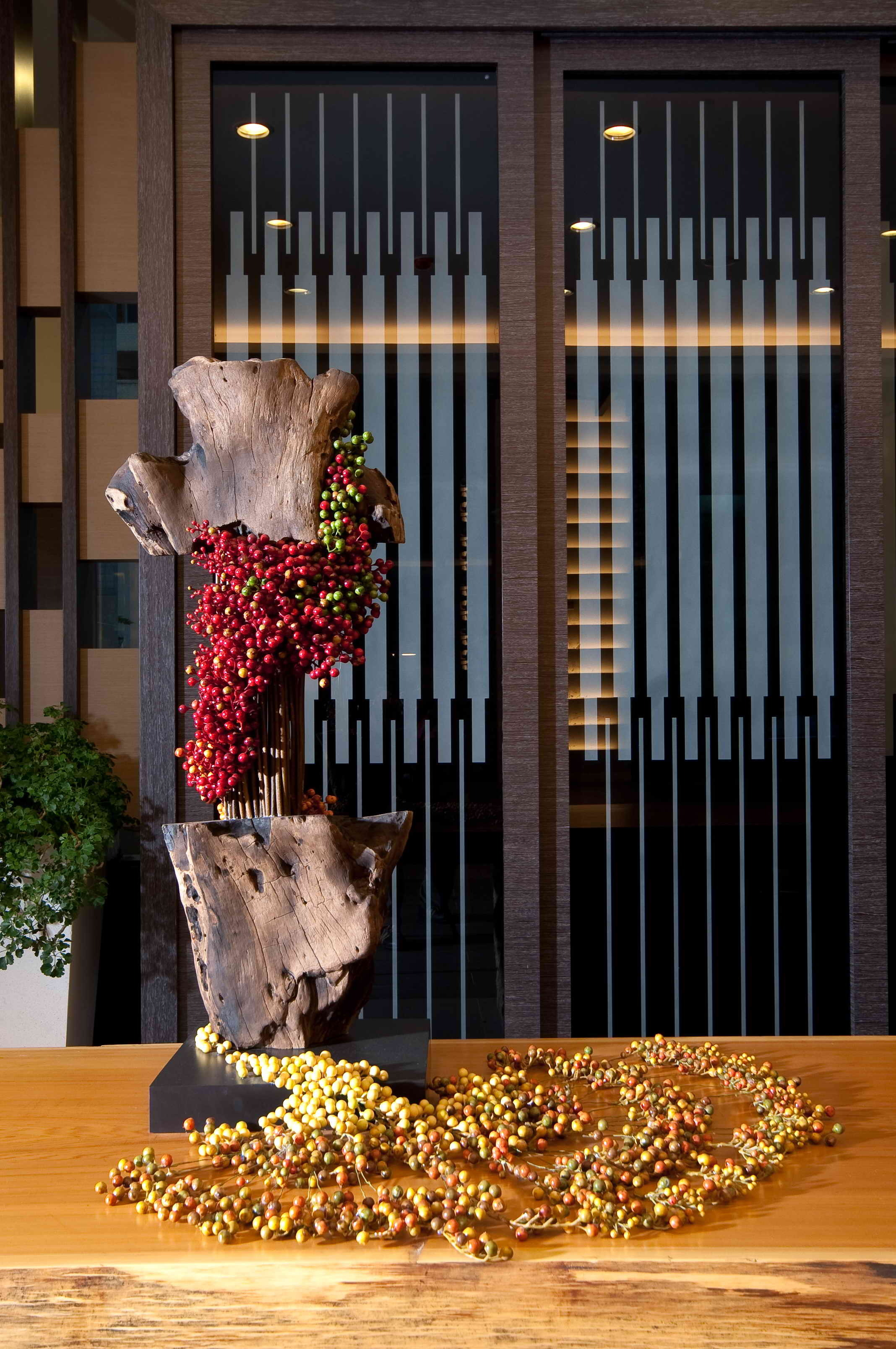 充滿喜氣的家飾用品,適合置於玄關迎賓或擺設於客廳,以招吉祥合瑞之氣!