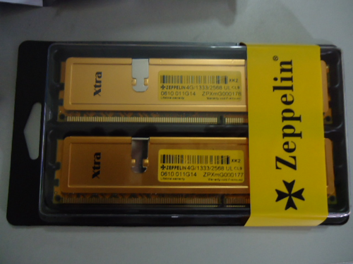 DDR3 1333 4GB雙包裝