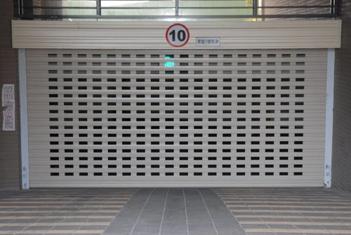 格來得 車道專用 鋁合金花格 快速安全捲門 實際\施工案場