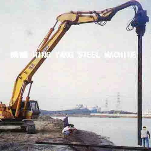 旅液壓振動打拔樁錘機施工圖