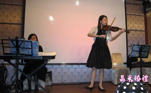 樂團演出、燈光音響