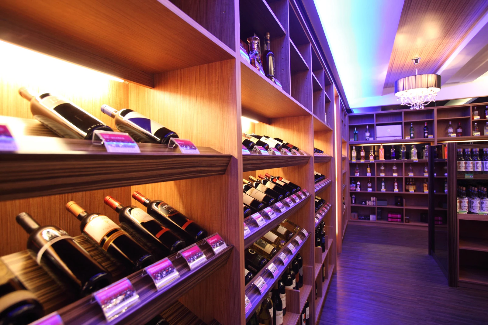 雪莉洋酒名店(溢香)