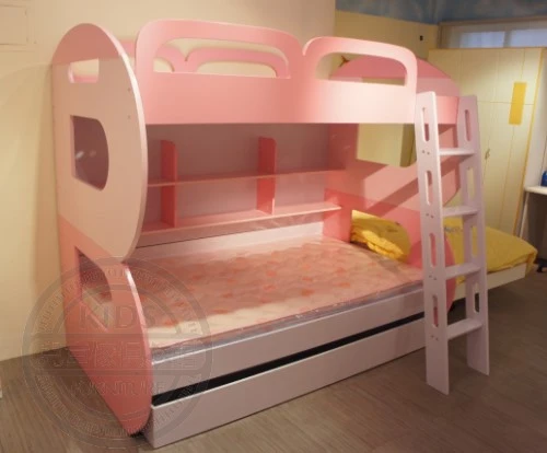 下層床空間感舒服,掛梯可左右對調~