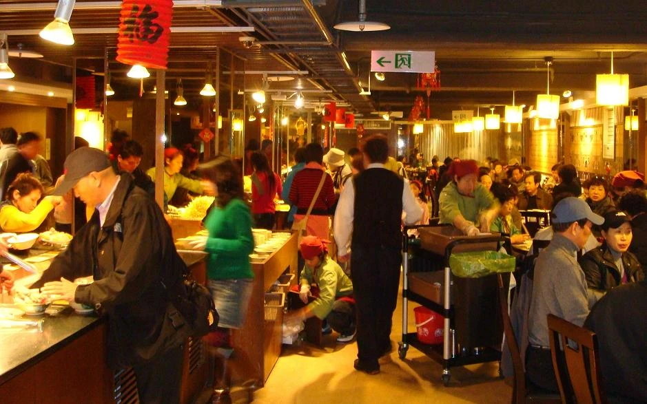 大戈壁-用餐盛況