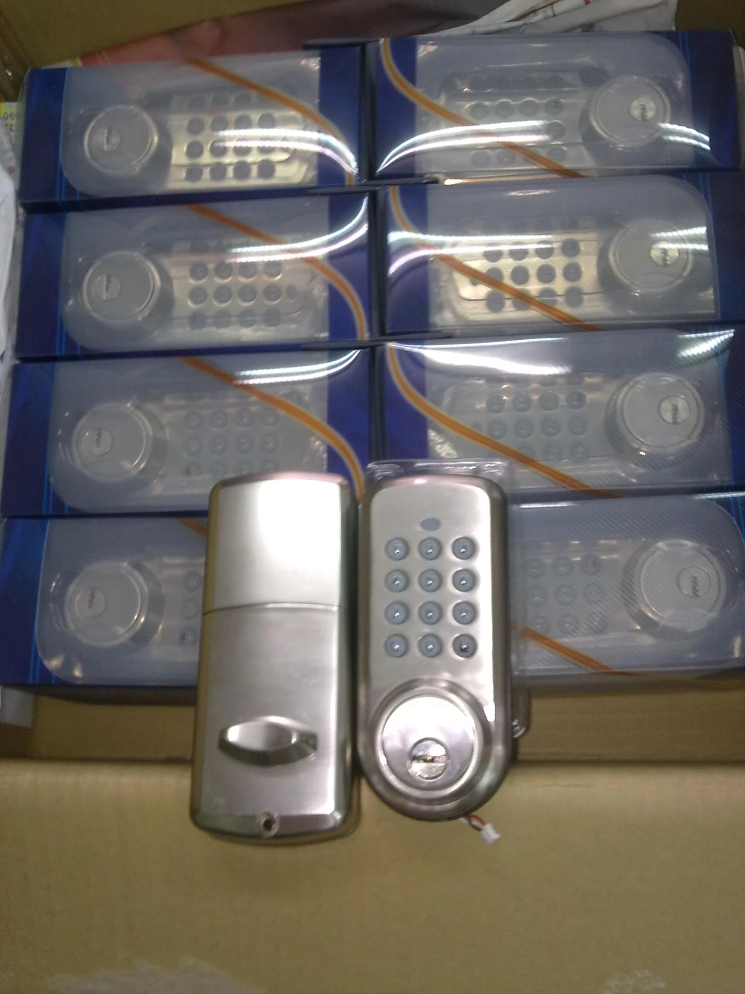 電子密碼鎖(適合出租套房門鎖)