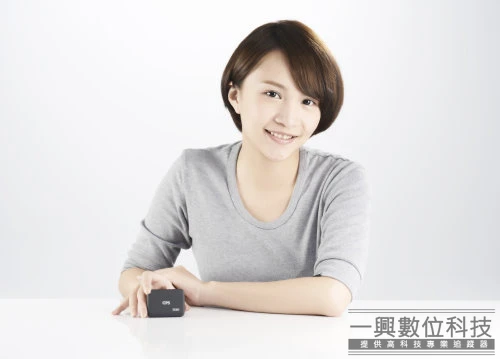 全台最小,追蹤速度最快,功能最簡單最強AGPS汽車追蹤器