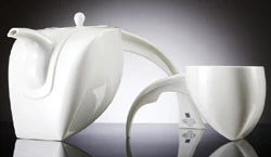 八方新器股份有限公司