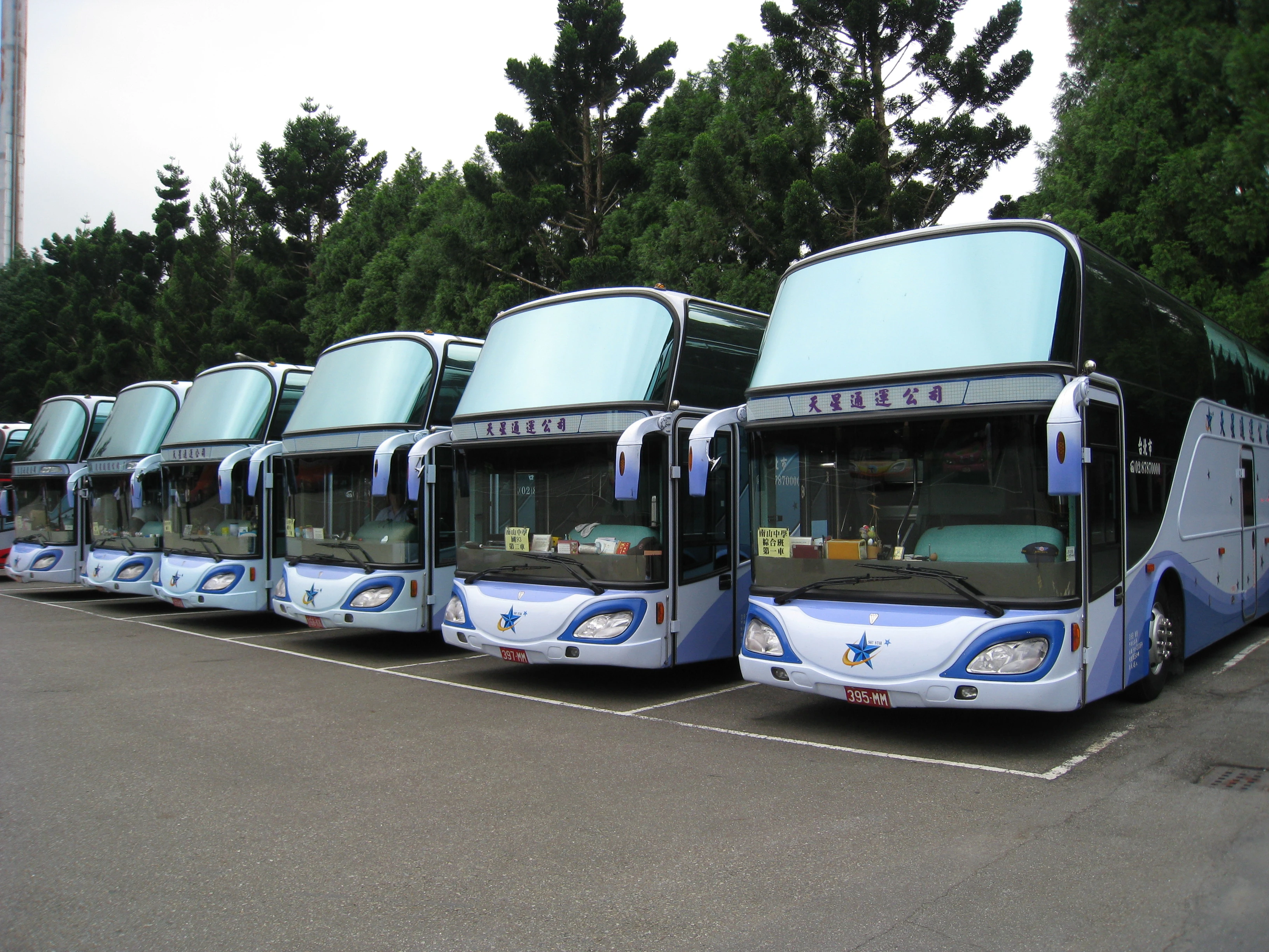 天星通運有限公司 遊覽車出租專業服務