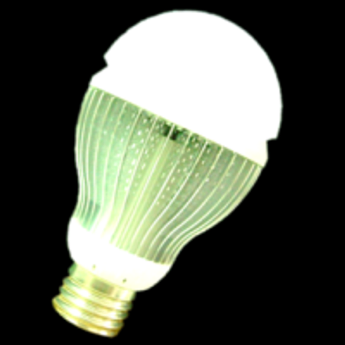 AC LED 10-15W 球泡燈