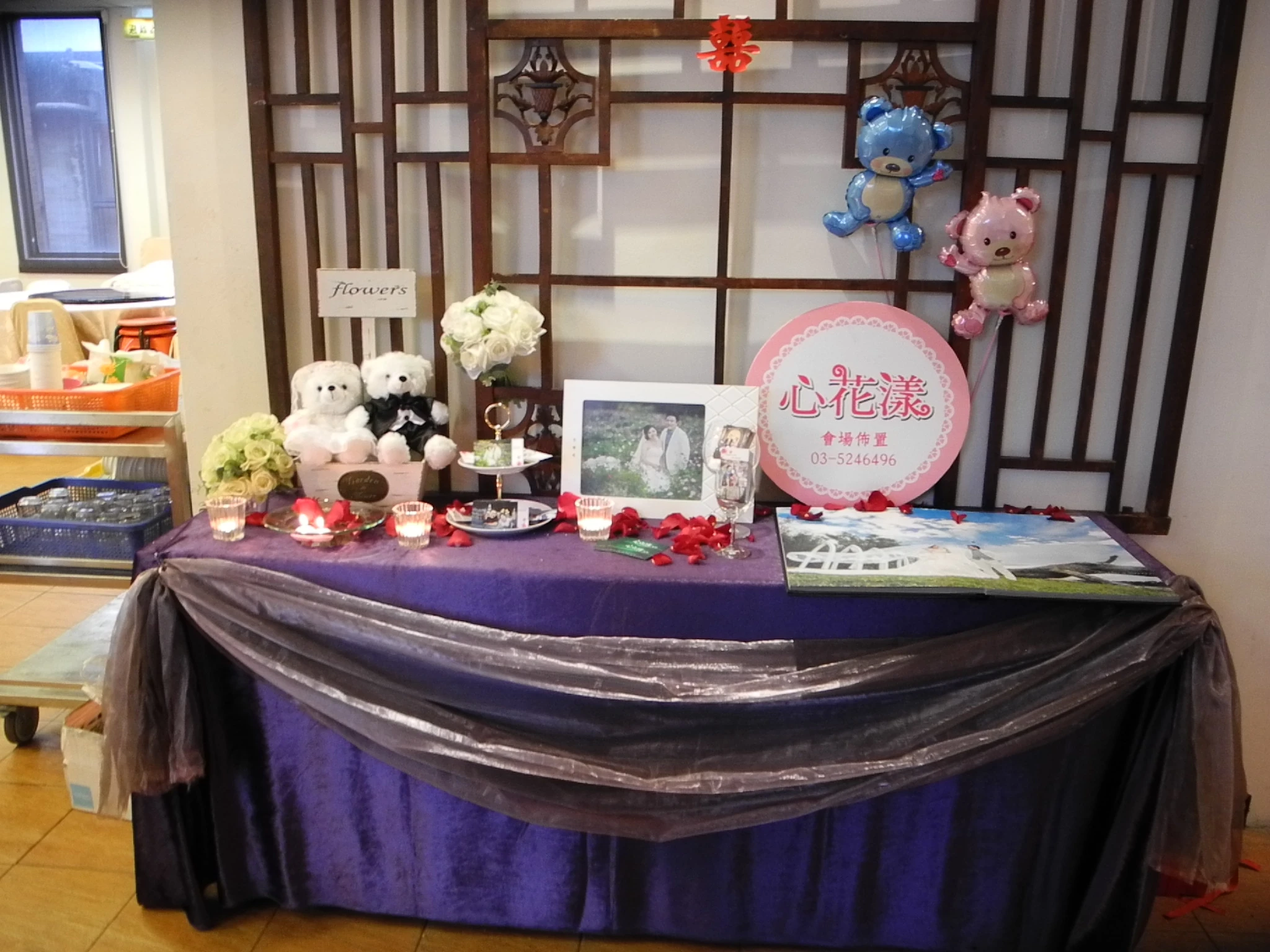 簡單款相本桌佈置