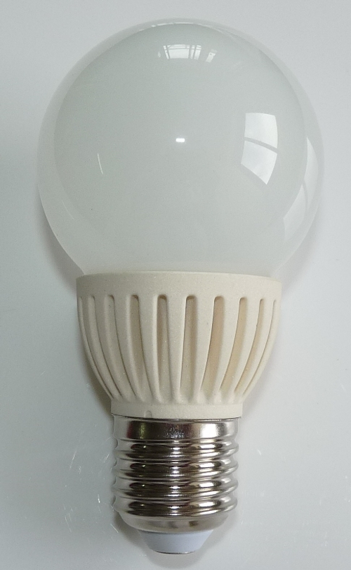 LED 燈泡 G60 LCM7107