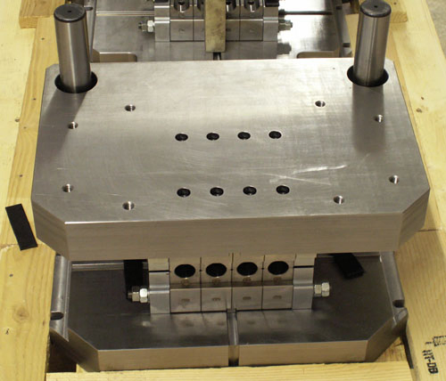 Injection Blow Mold(射吹瓶模具)