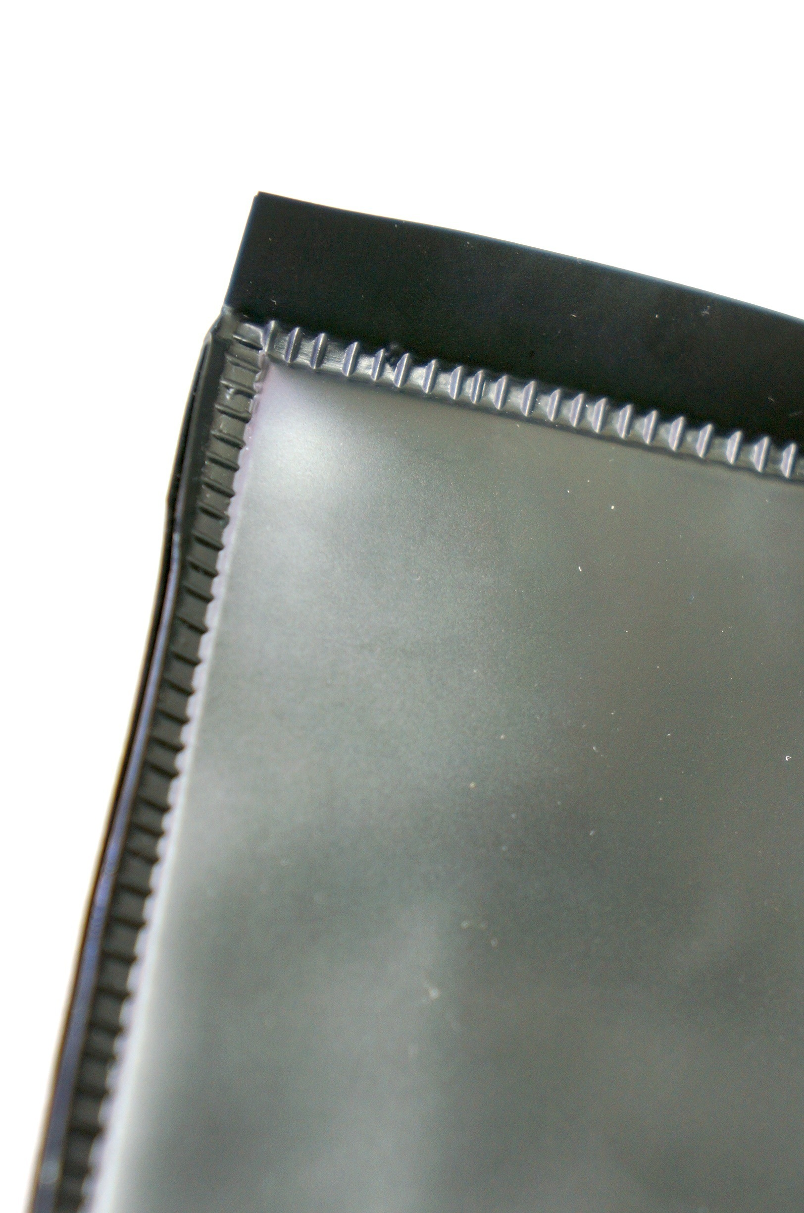 高週波無縫黏合，不需針車車縫 seamless adhesion in High-frequency, without stitching machine.