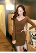 2013秋冬装新款女装 时尚褶皱设计 深V包臀连衣