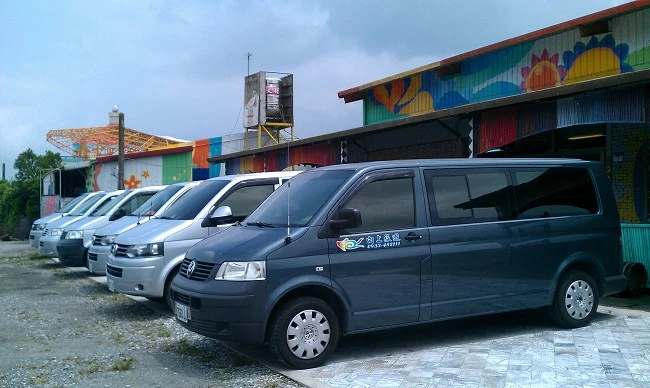 大福斯-旅遊車隊