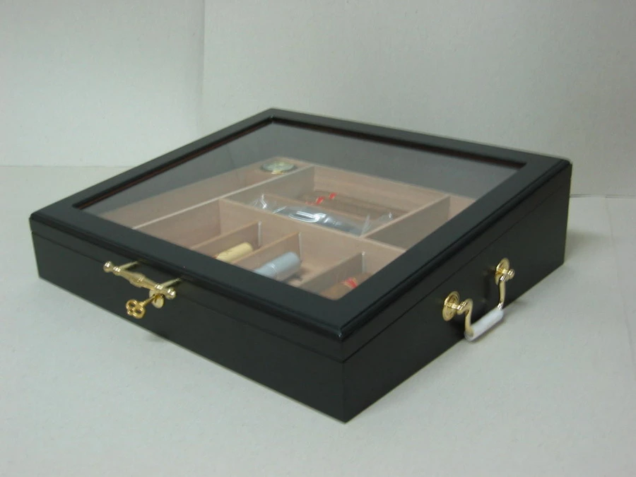 cigar humidor