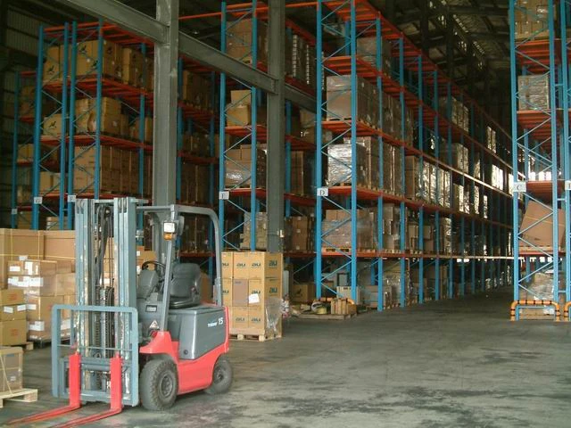 友福倉運關係企業