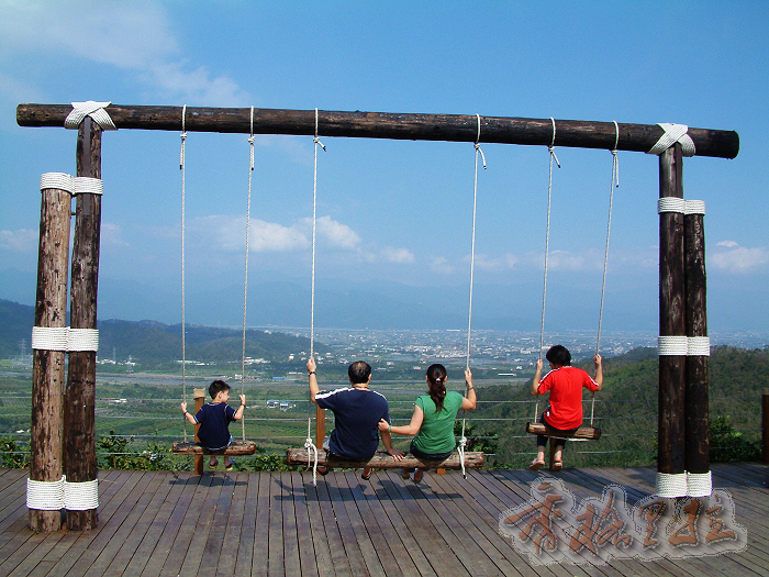 廣大的平台看的到蘭陽平亰的自然