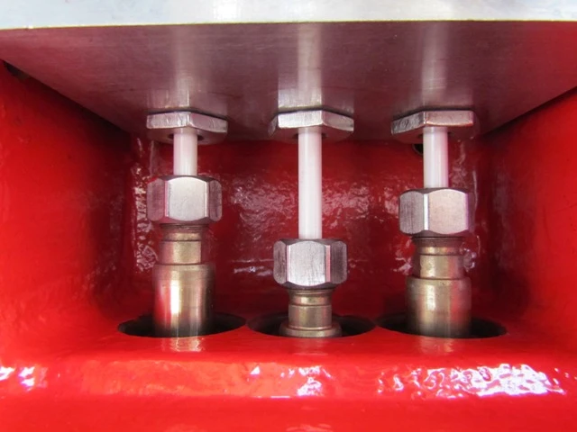 柱塞材質 Ceramic Material 陶瓷材質