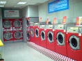 投幣自助洗衣、碳氫石油乾洗、整燙、隔離式專業洗衣機