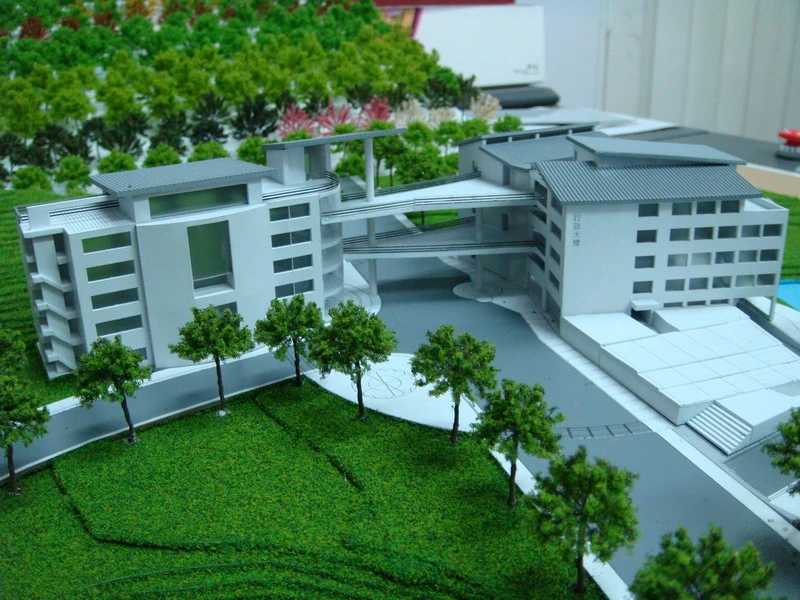 高應大人文社會學院-競圖模型 : 1/400