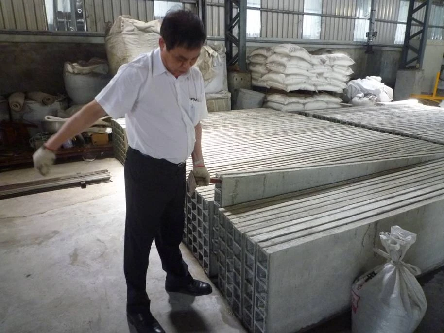 SJ輕質中空水泥板