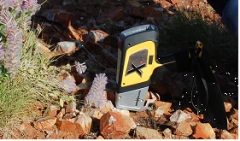 Delta 50 手持式稀土元素探勘儀器